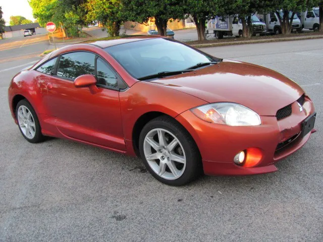 2007 Mitsubishi Eclipse 3.8 GT's photo