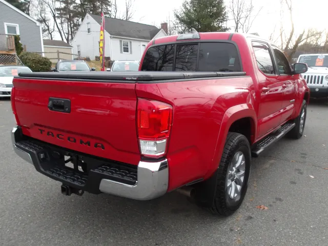 2017 Toyota Tacoma SR5 Sport TRD Pro photo 3