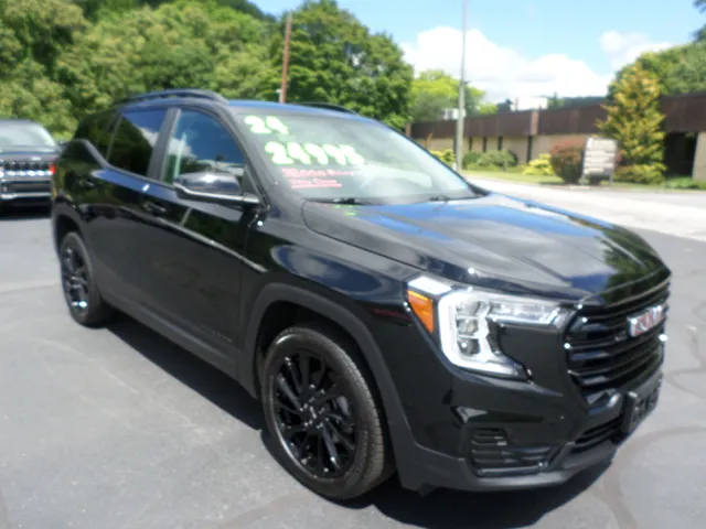 2024 GMC Terrain SLE AWD's photo