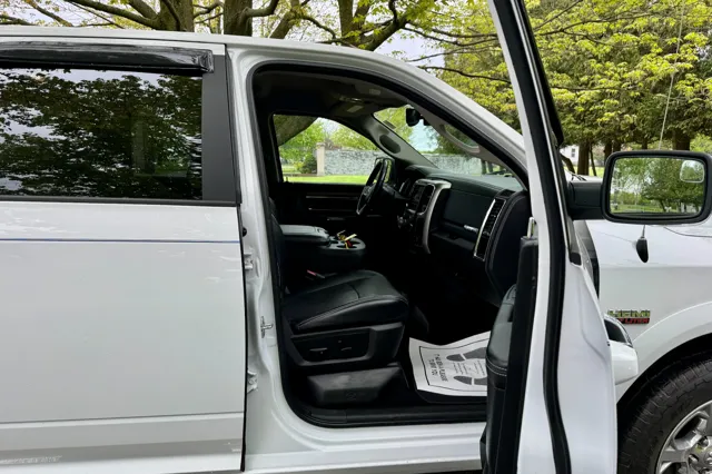 2018 RAM Ram 1500 Pickup Laramie - Photo 26