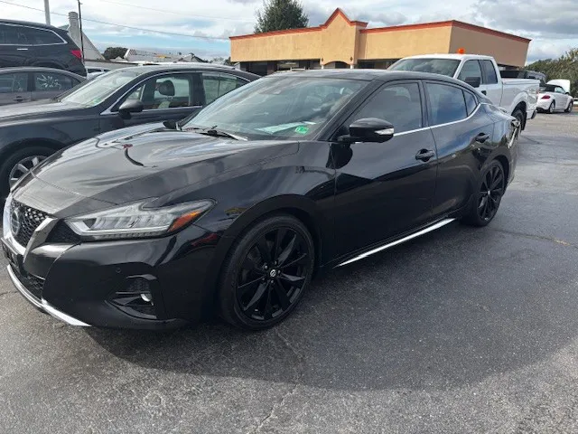 2020 Nissan Maxima SR