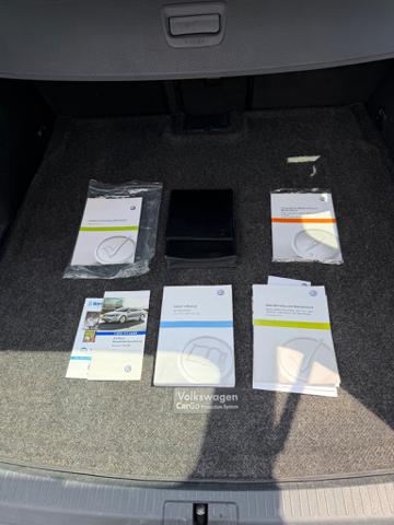 2015 Volkswagen Golf SportWagen TDI S