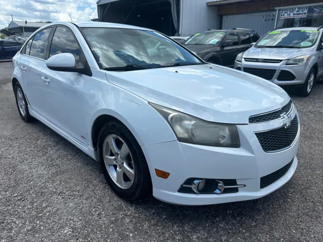 2013 Chevrolet Cruze 1LT Auto's photo