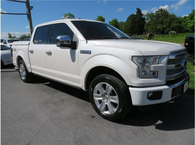 2015 Ford F-150 Platinum 4x4 SuperCrew 145-in's photo