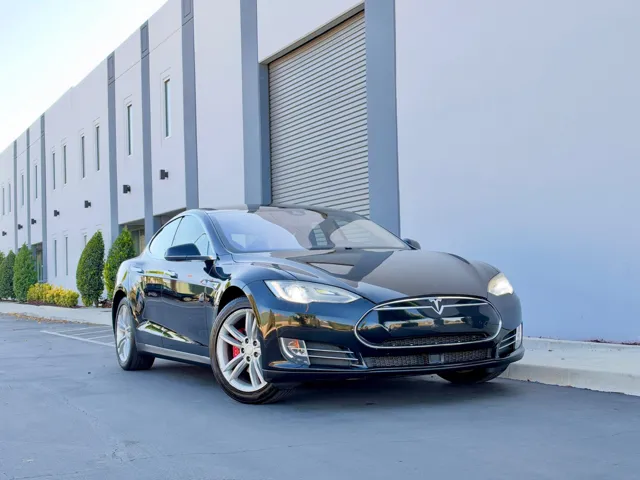 2014 Tesla Model S