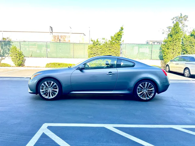 2011 INFINITI G Coupe 37 Journey - Photo 23