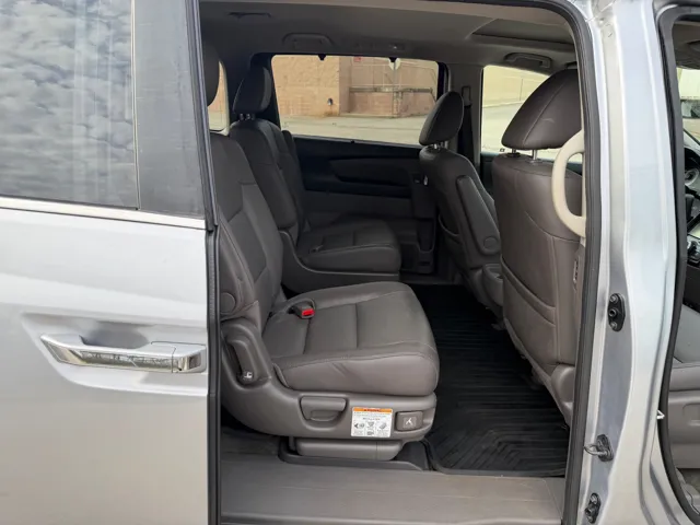 2017 Honda Odyssey EX-L - Photo 15