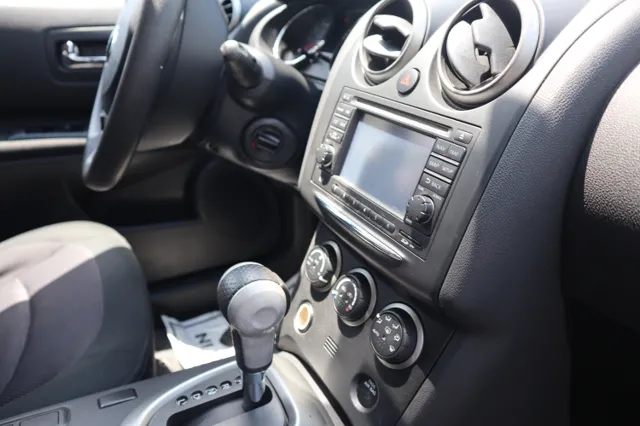 2012 Nissan Rogue SV - Photo 34
