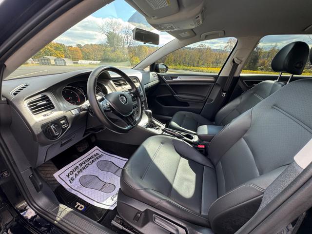 2015 Volkswagen Golf TDI S 6A