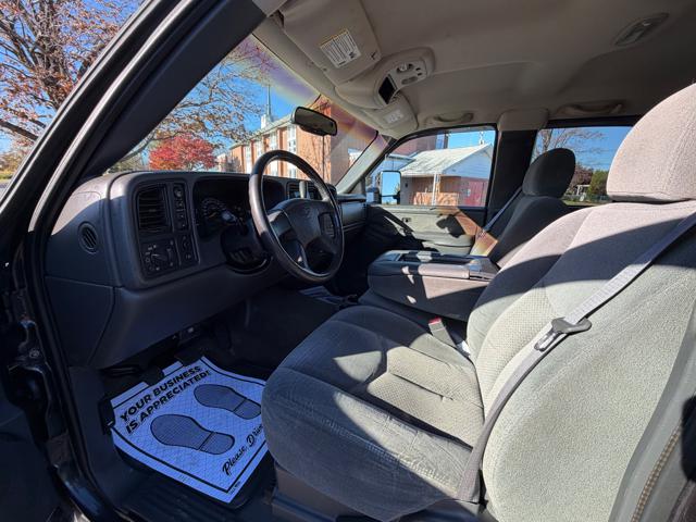 2003 Chevrolet Silverado 1500 Ext. Cab Short Bed 4WD