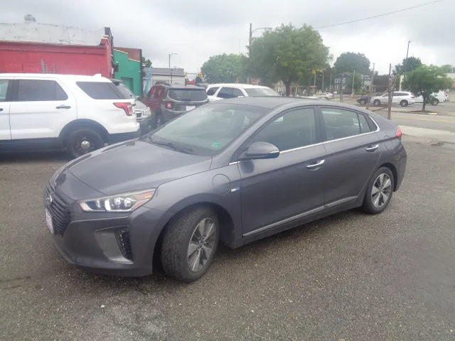 2018 Hyundai IONIQ Limited - Photo 45