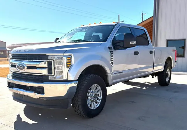 2019 Ford F-250 Super Duty XLT's photo
