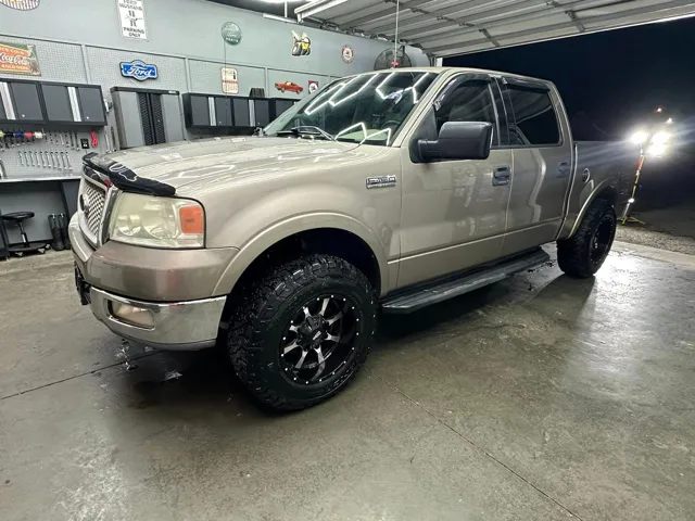 2004 Ford F-150 XLT