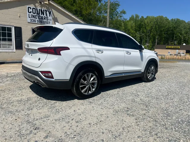 2020 Hyundai Santa Fe SEL - Photo 7