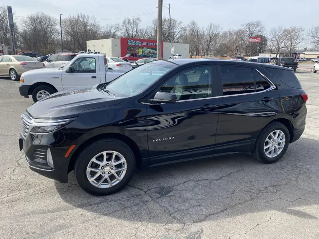 2023 Chevrolet Equinox LT - Photo 3