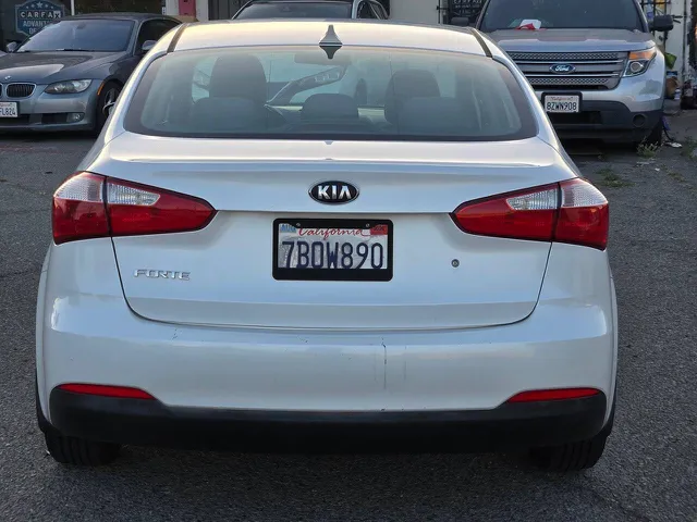 2014 Kia Forte LX - Photo 13