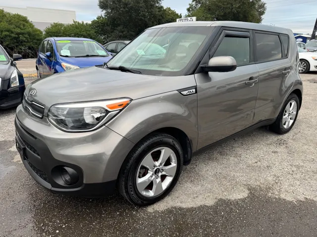 2017 Kia Soul Base's photo