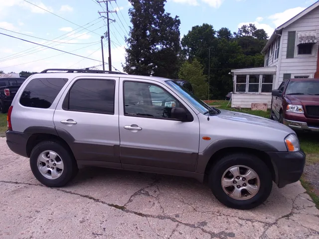 2004 Mazda Tribute LX - Photo 6