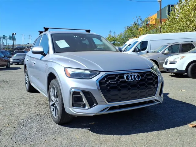 2023 Audi Q5 Premium Plus's photo