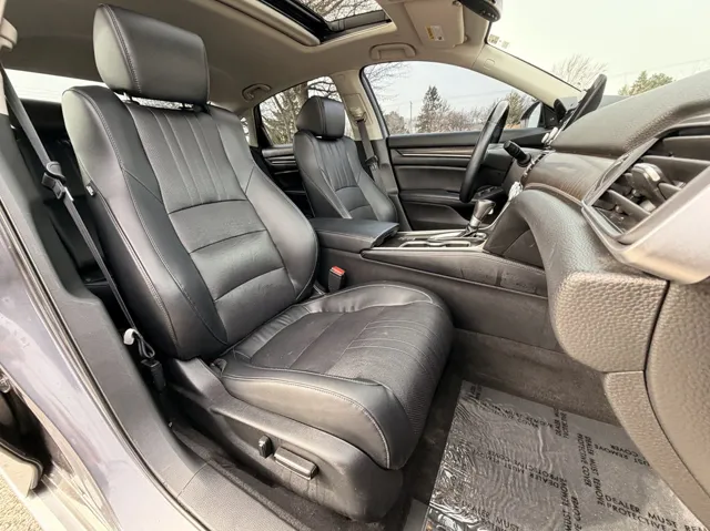 2018 Honda Accord EX-L - Photo 16