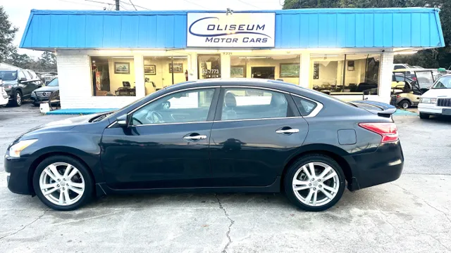 2013 Nissan Altima Sedan SV
