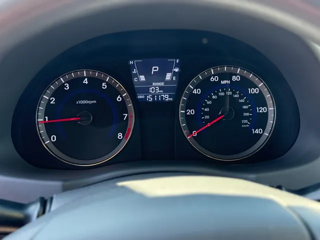 2014 Hyundai Accent GLS - Photo 28