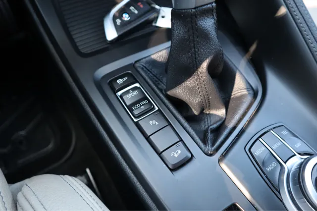 2017 BMW X1 28i - Photo 29
