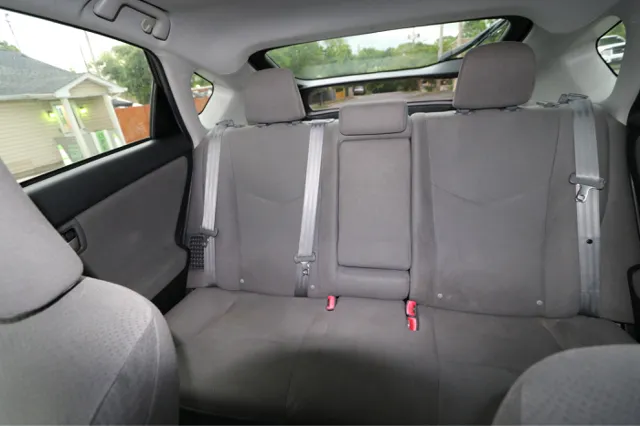 2015 Toyota Prius Three - Photo 18