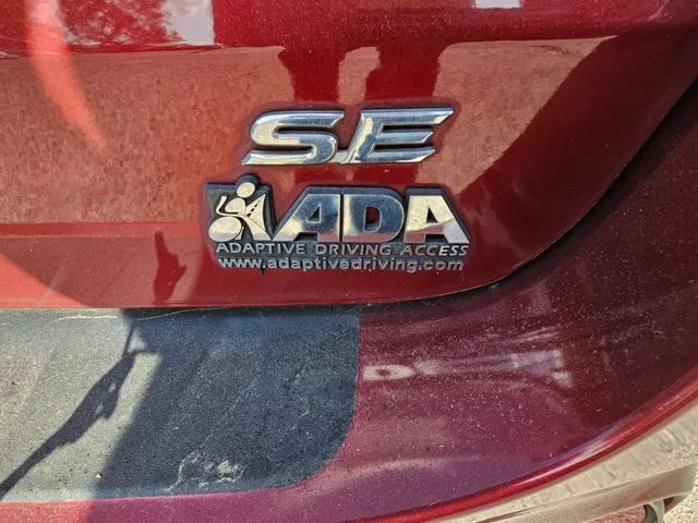 2018 Toyota Sienna SE - Photo 10