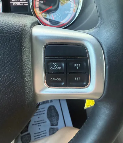 2013 Dodge Grand Caravan SXT photo 10