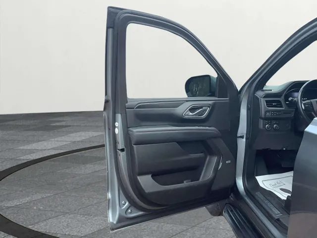 2022 Chevrolet Tahoe RST - Photo 9