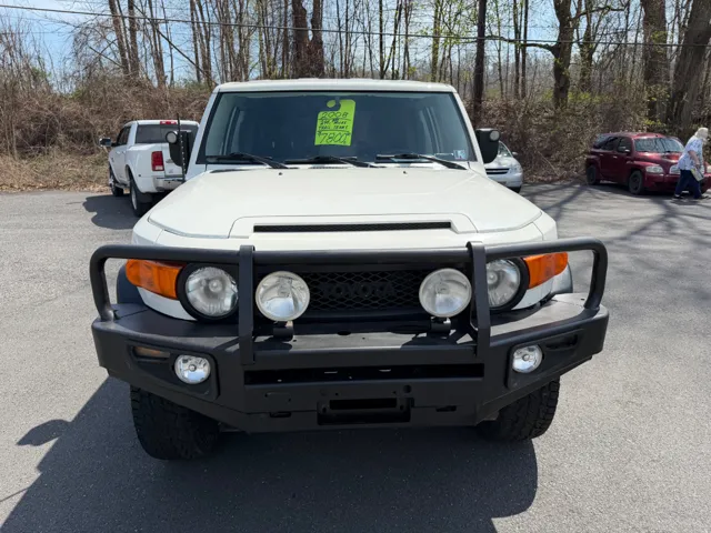 2008 Toyota FJ Cruiser Base - Photo 2