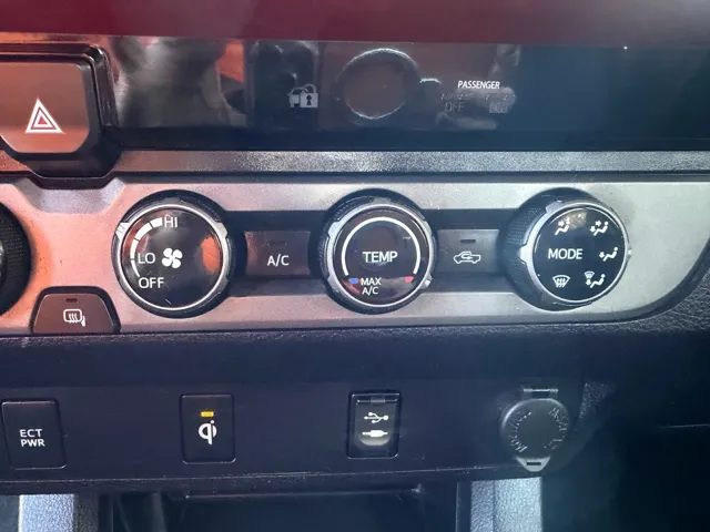 2017 Toyota Tacoma TRD Off Road - Photo 12