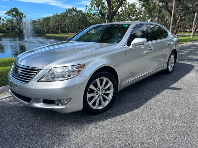 2011 Lexus LS