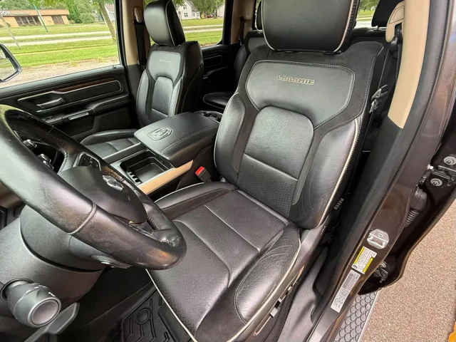 2019 RAM Ram 1500 Pickup Laramie - Photo 11