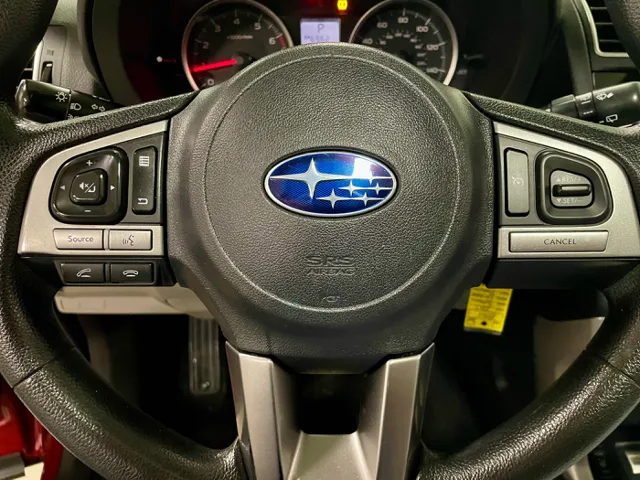 2017 Subaru Forester Premium photo 18