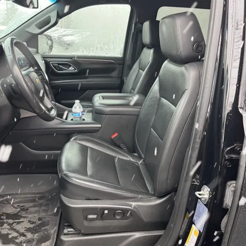 2021 Chevrolet Suburban LT - Photo 15