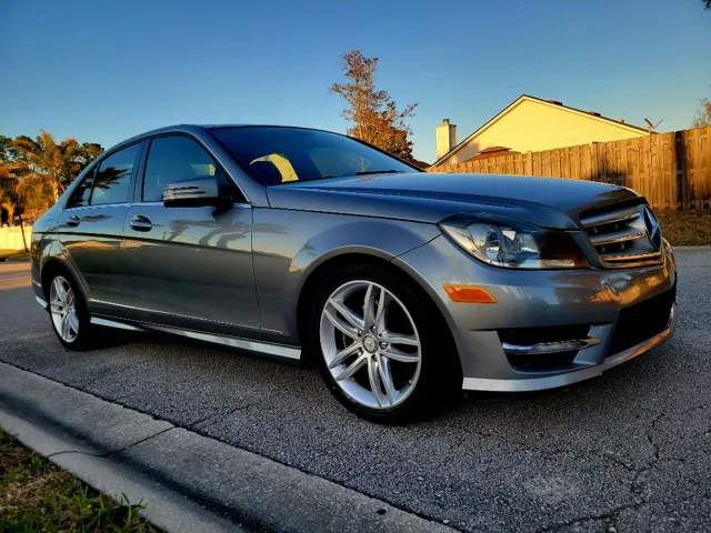 2013 Mercedes-Benz C-Class C250 Luxury - Photo 8