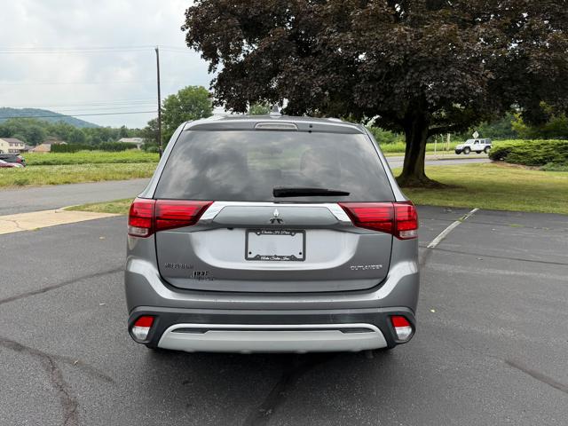 2019 Mitsubishi Outlander ES 2WD