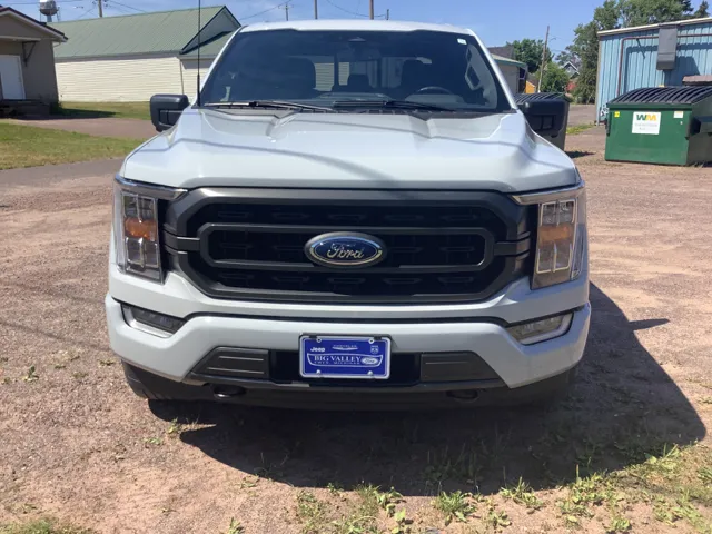 2023 Ford F-150 XLT - Photo 2