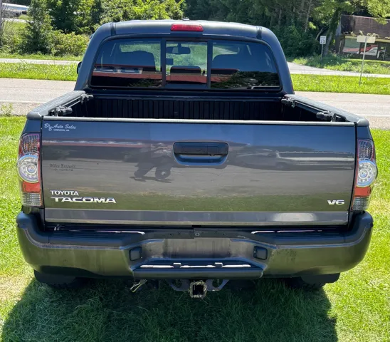 2011 Toyota Tacoma Base - Photo 5