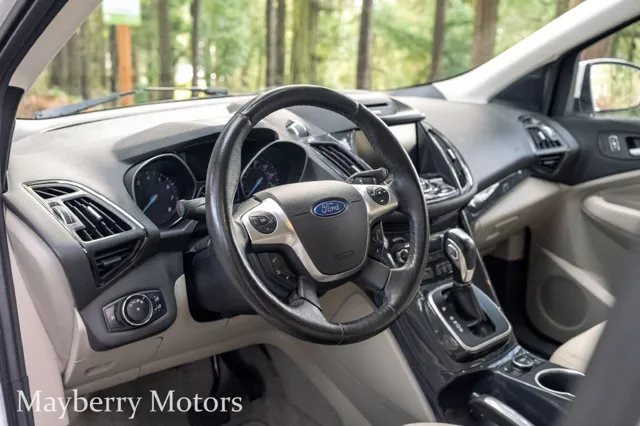 2014 Ford Escape Titanium - Photo 10