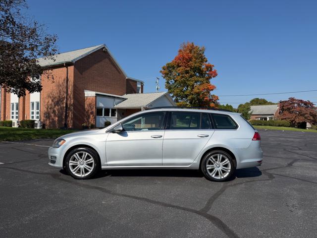 2015 Volkswagen Golf SportWagen TDI SE 6A