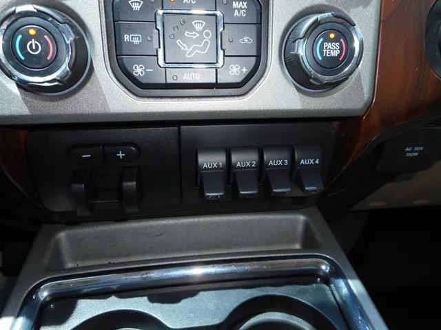 2013 Ford F-250 Super Duty XL - Photo 14