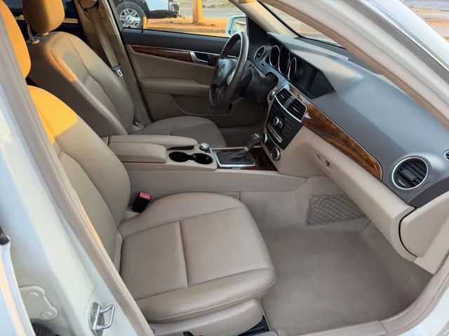 2012 Mercedes-Benz C-Class C250 Sport - Photo 44