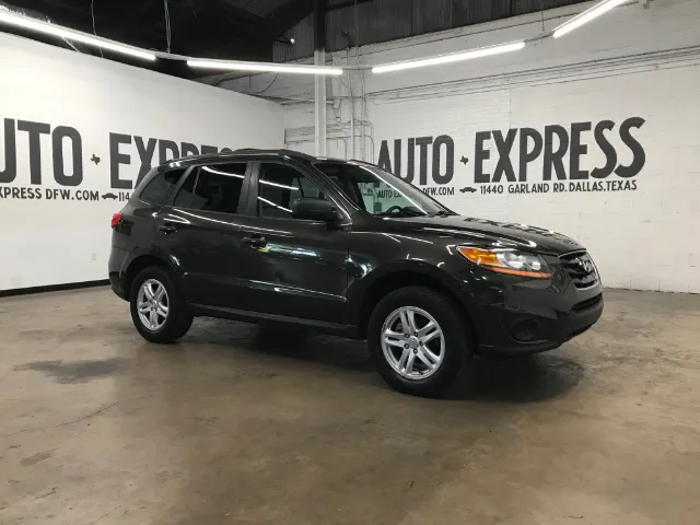 2011 Hyundai Santa Fe's photo