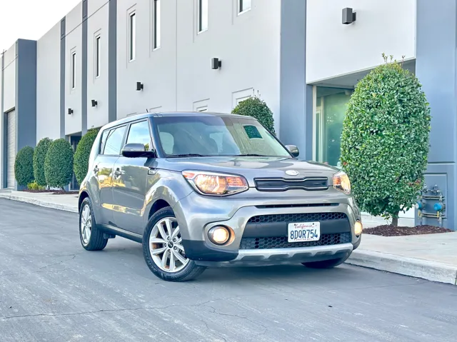 2018 Kia Soul +