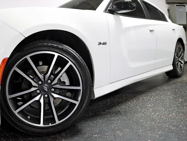 2023 Dodge Charger R/T photo 4