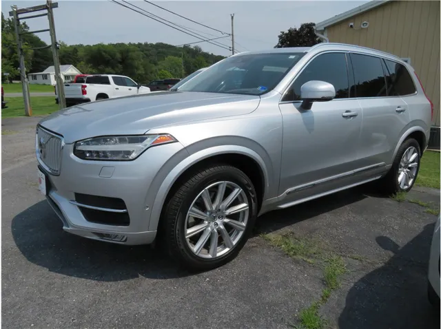 2017 Volvo XC90 Inscription