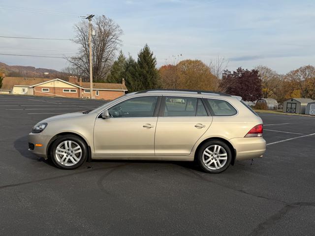 2013 Volkswagen Jetta SportWagen 2.0L TDI
